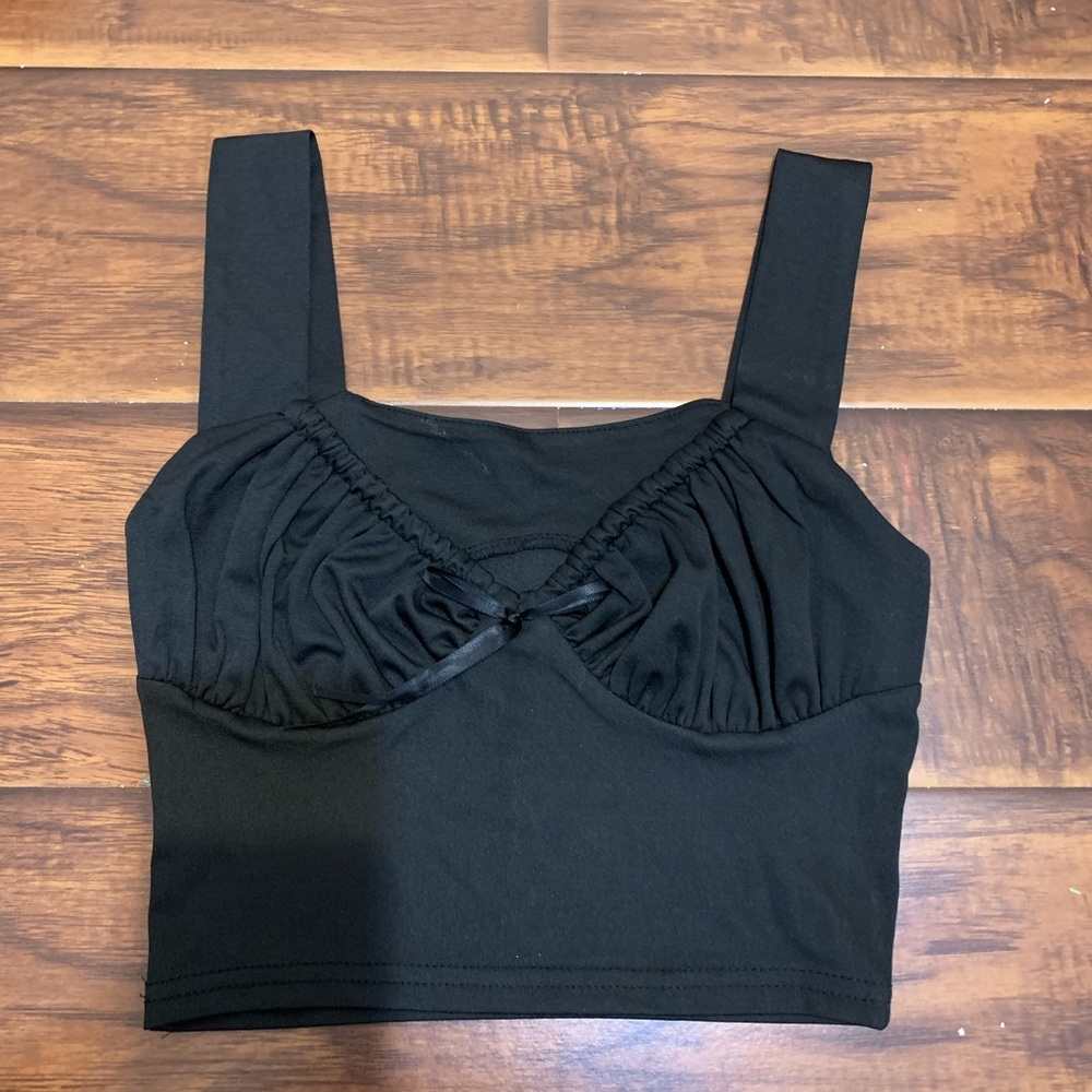 Black tank top with bow